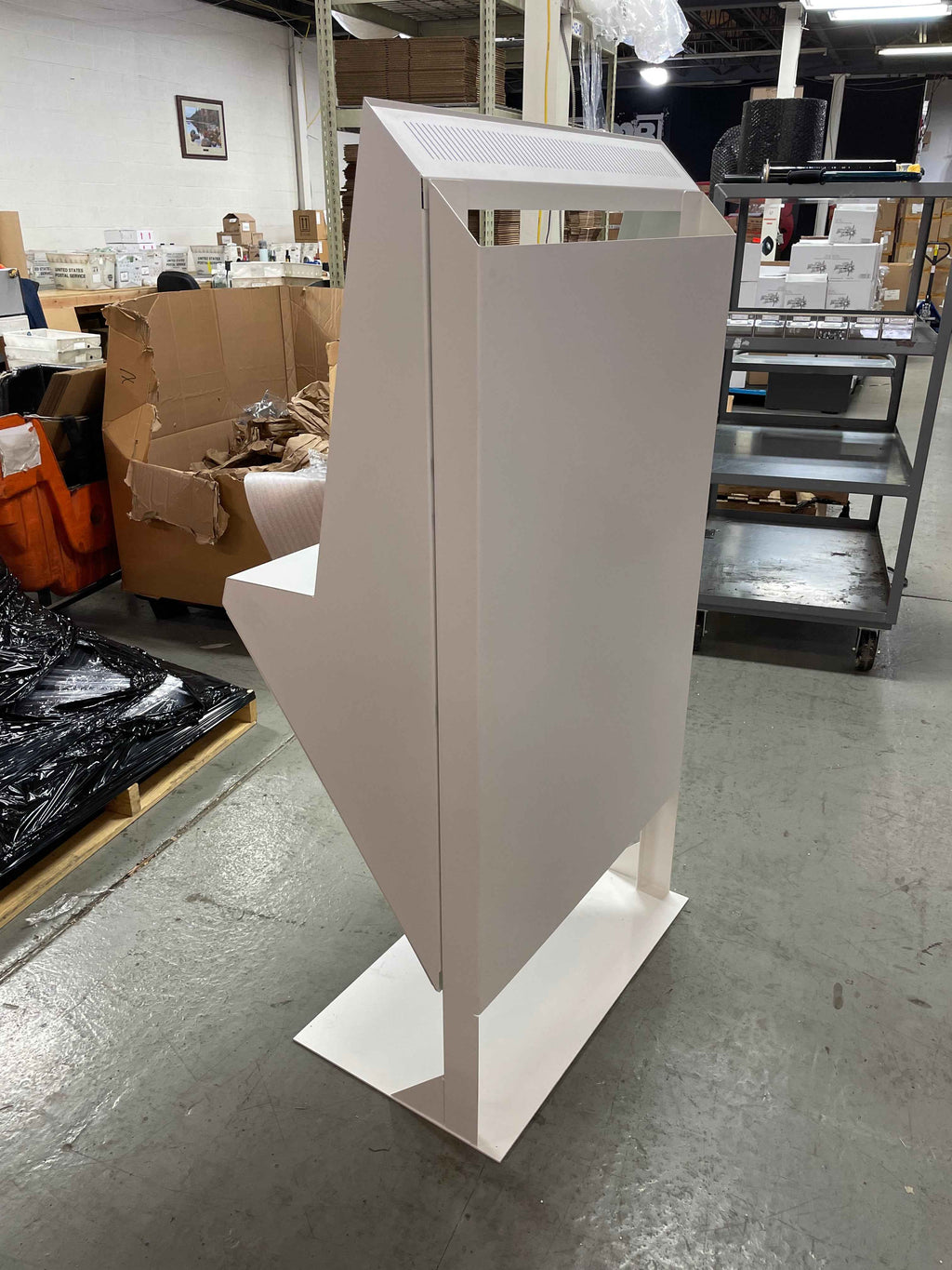 Wall Mounted Arcade Stand